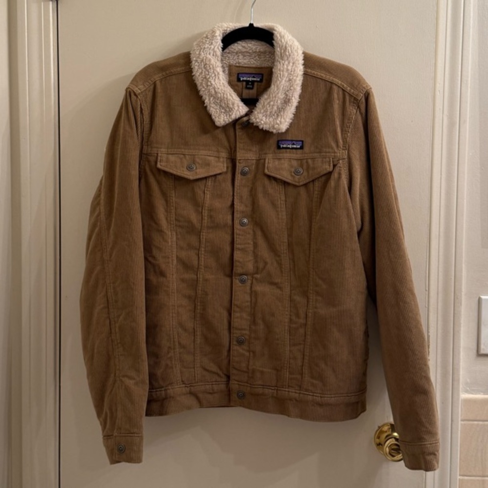 NWOT Patagonia Brown Sherpa Pile-Lined Trucker Jacket